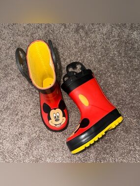 Western Chief Kids Premium Waterproof Rain Boots for Boys and Girls sz US5 ✨